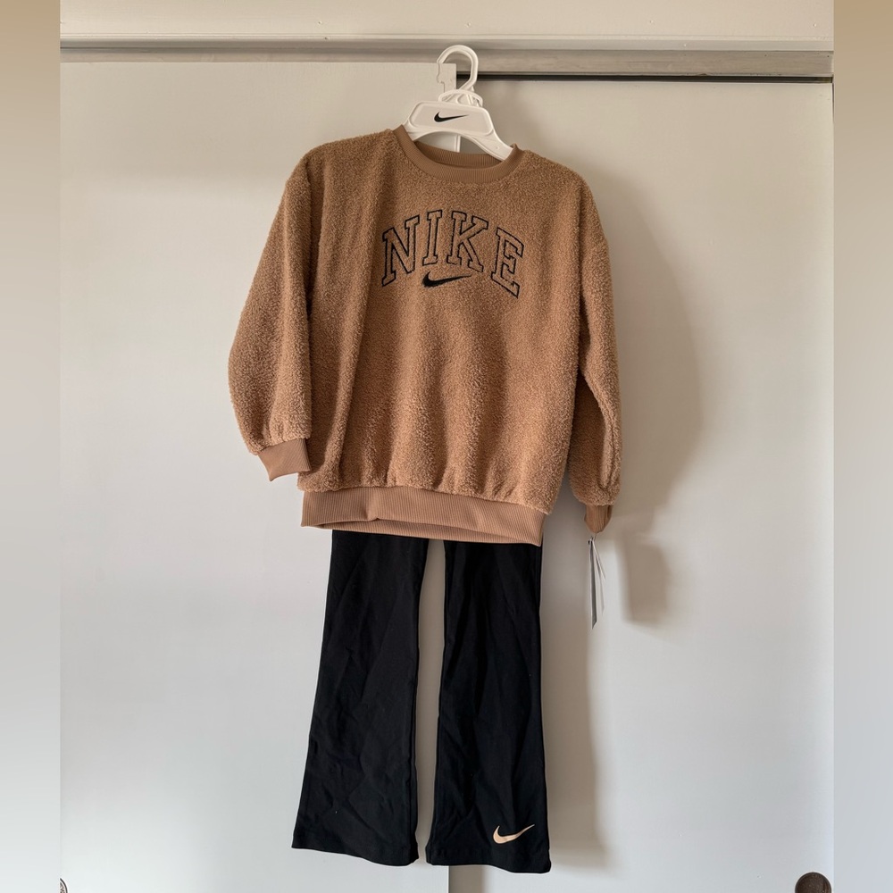 Nike Black and Tan Outfit Set